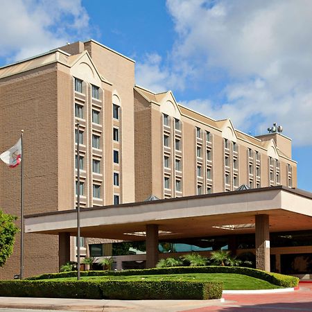 Doubletree By Hilton Whittier Hotel Exterior foto