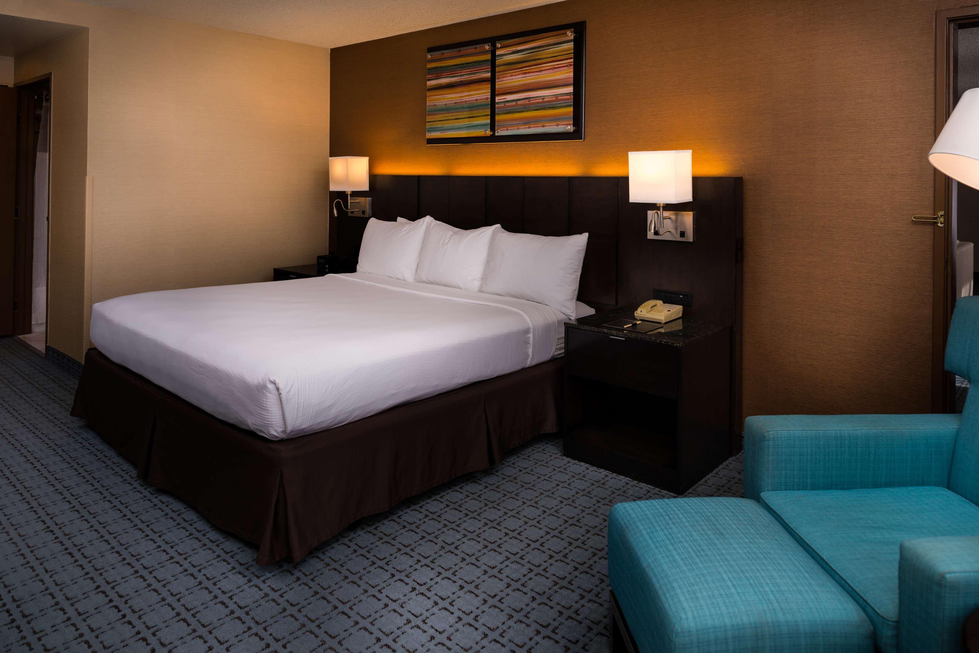 Doubletree By Hilton Whittier Hotel Exterior foto
