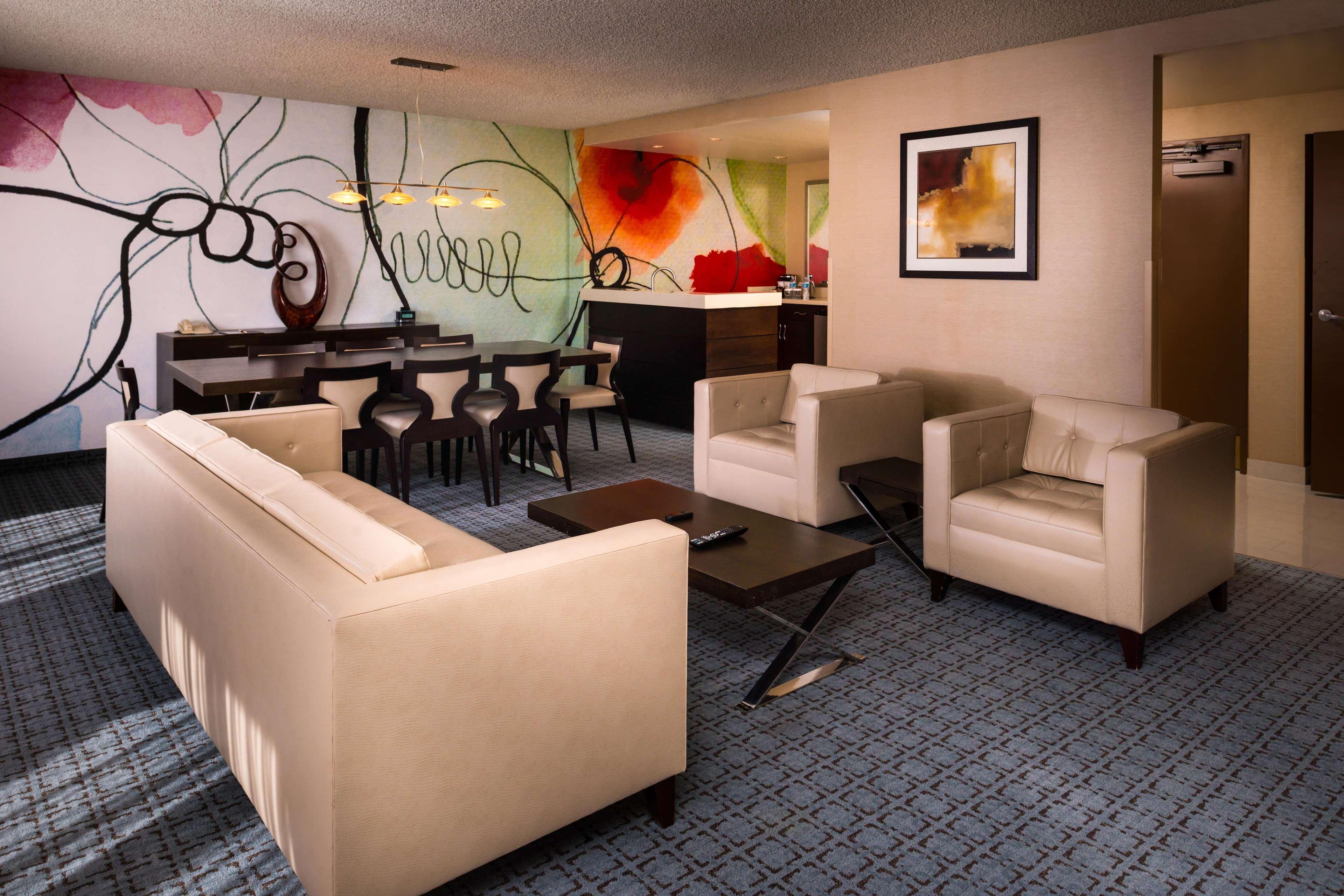 Doubletree By Hilton Whittier Hotel Exterior foto