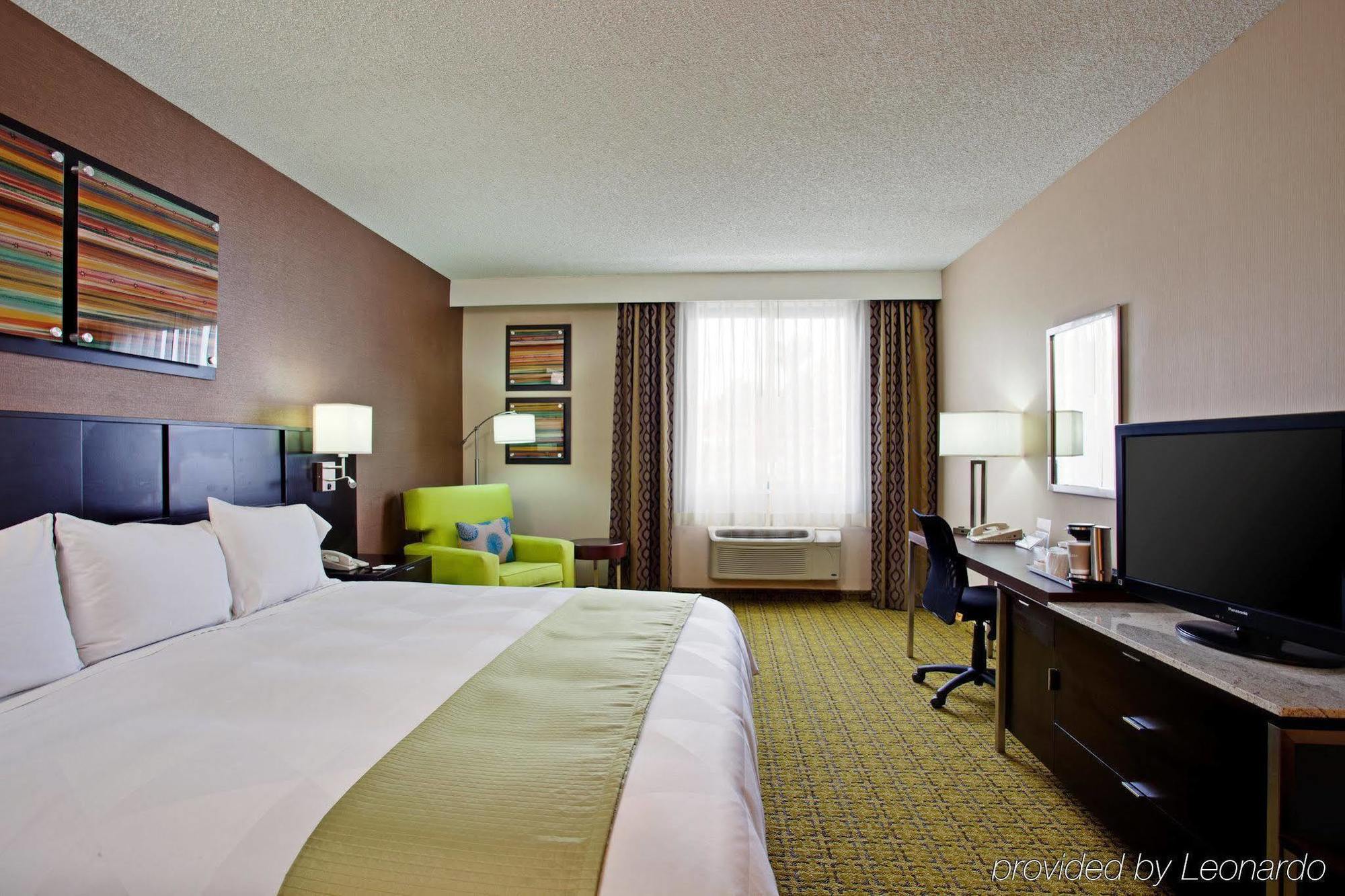 Doubletree By Hilton Whittier Hotel Exterior foto